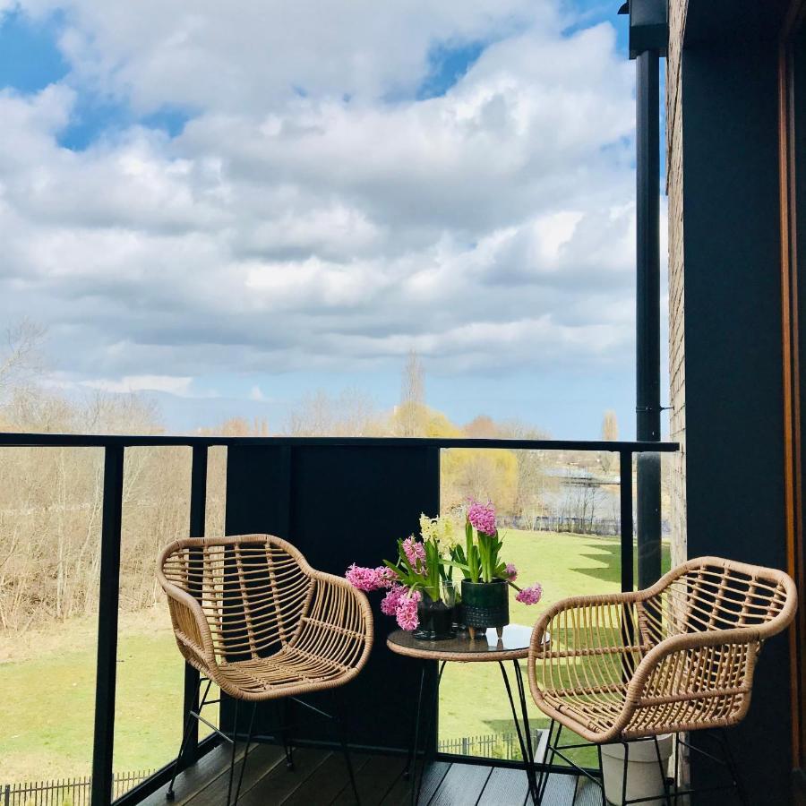 Baltic Riviera Apartments - Garden Sanctuary Retreat 그단스크 외부 사진